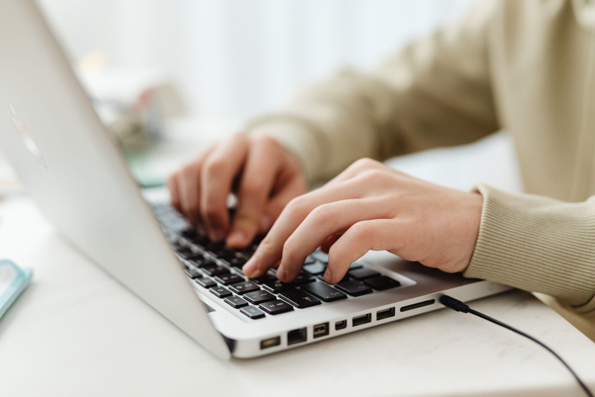 コンテンツ制作・発信代行